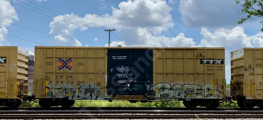 FBOX504300 - NORTH-AMERICA
