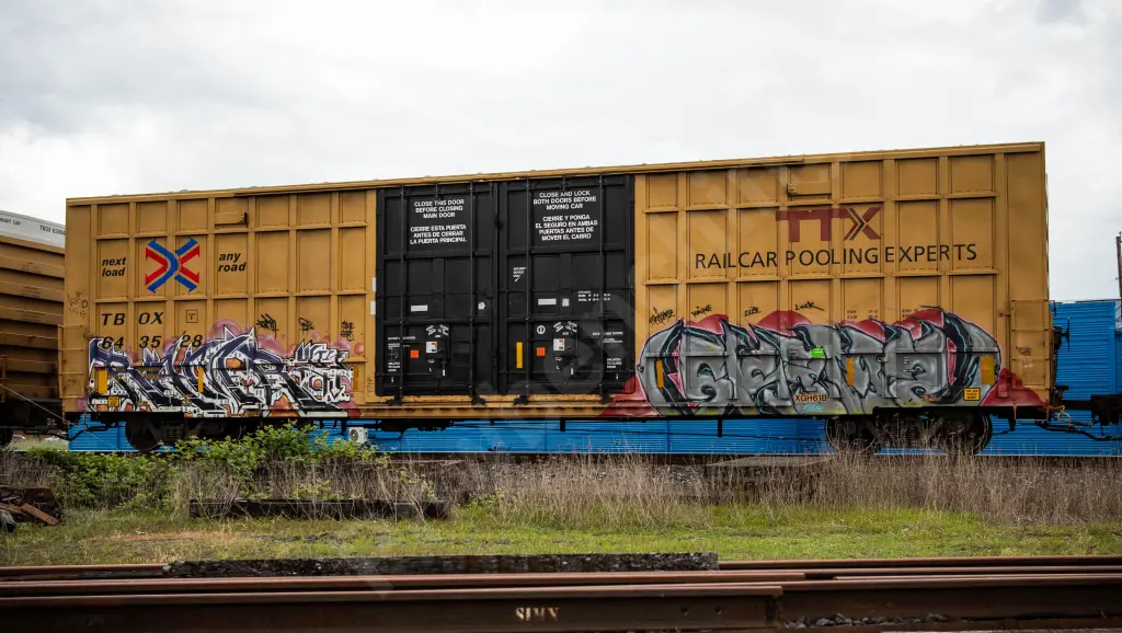 TBOX643528 - NORTH-AMERICA