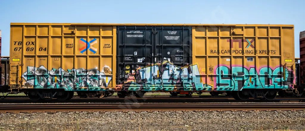 TBOX676904 - NORTH-AMERICA