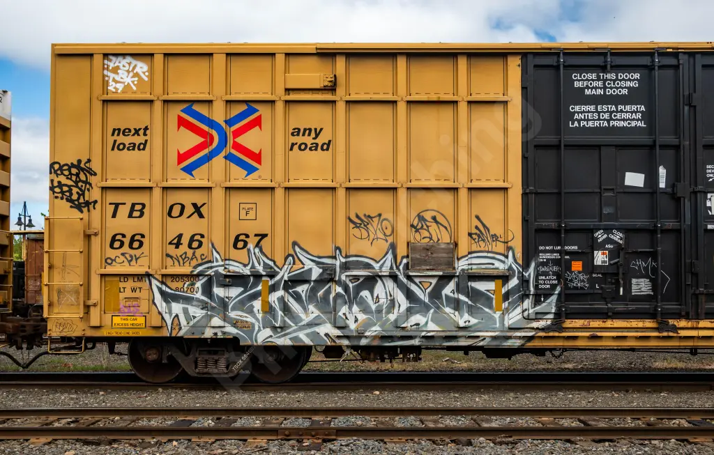 TBOX664667 - NORTH-AMERICA