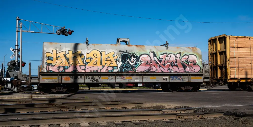 MBKX168819 - NORTH-AMERICA
