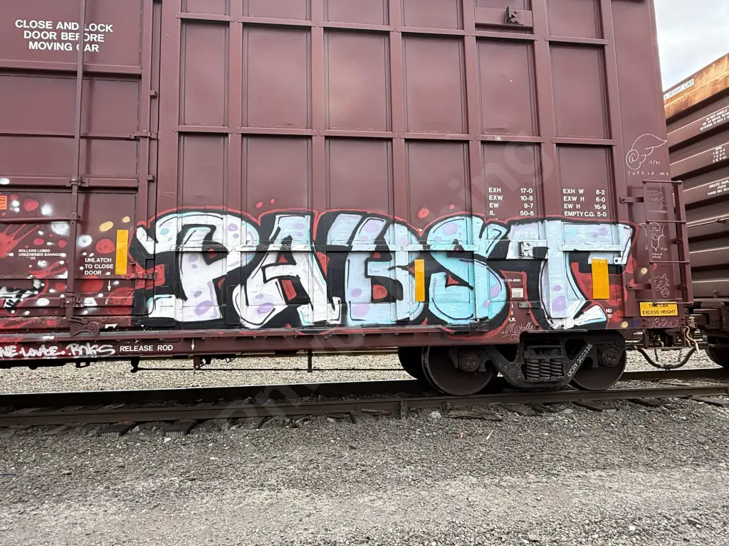 UCRY300335 - NORTH-AMERICA