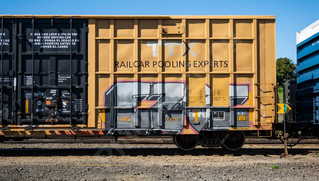 TBOX673606 - NORTH-AMERICA
