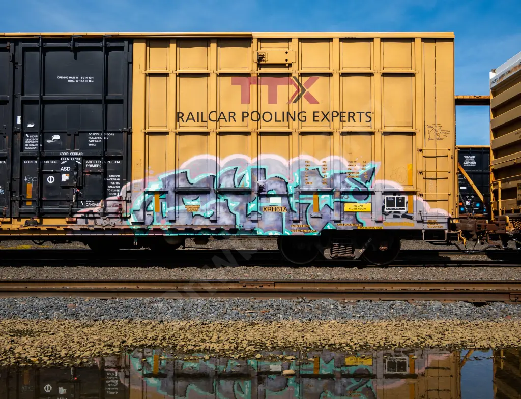 TBOX671922 - NORTH-AMERICA