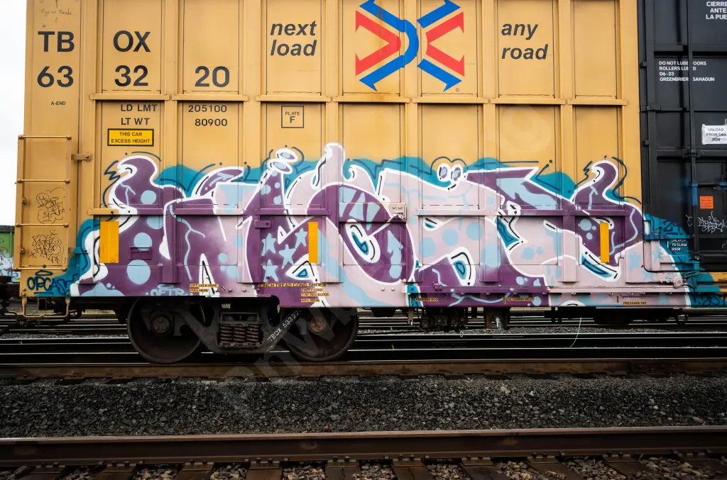 TBOX633220 - NORTH-AMERICA