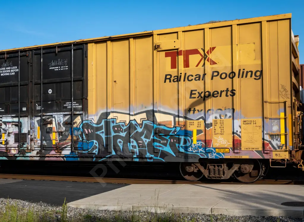 TBOX670029 - NORTH-AMERICA
