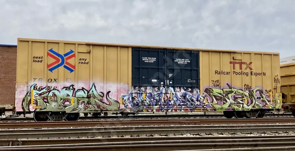 TBOX662224 - NORTH-AMERICA