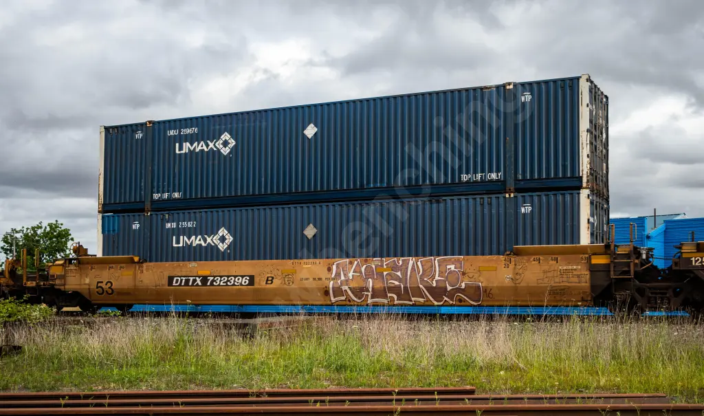 DTTX732396 - NORTH-AMERICA
