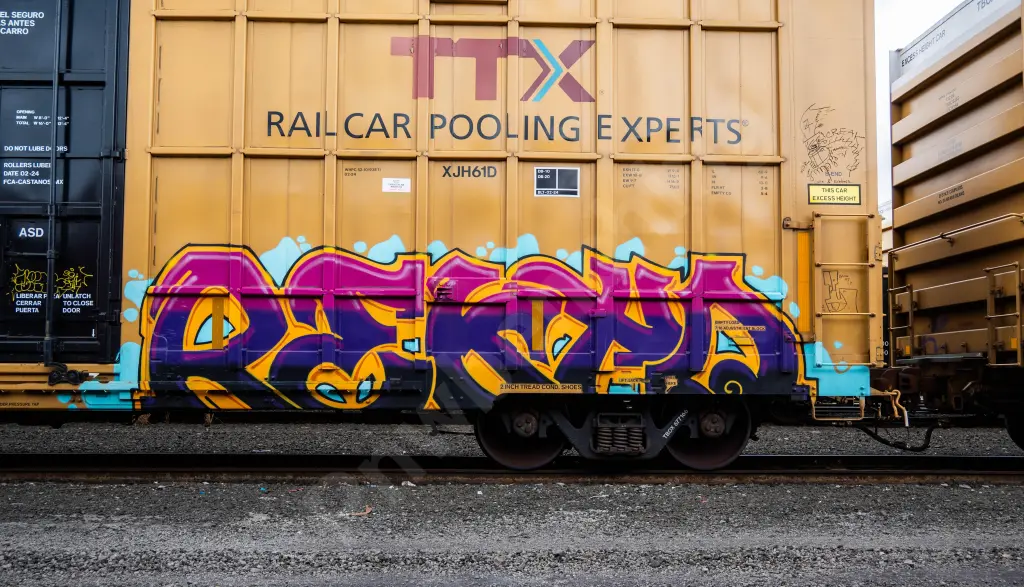TBOX677166 - NORTH-AMERICA
