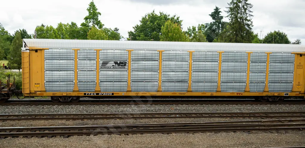 TTGX978035 - NORTH-AMERICA