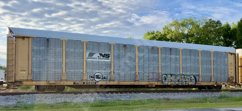 TTGX973926 - NORTH-AMERICA