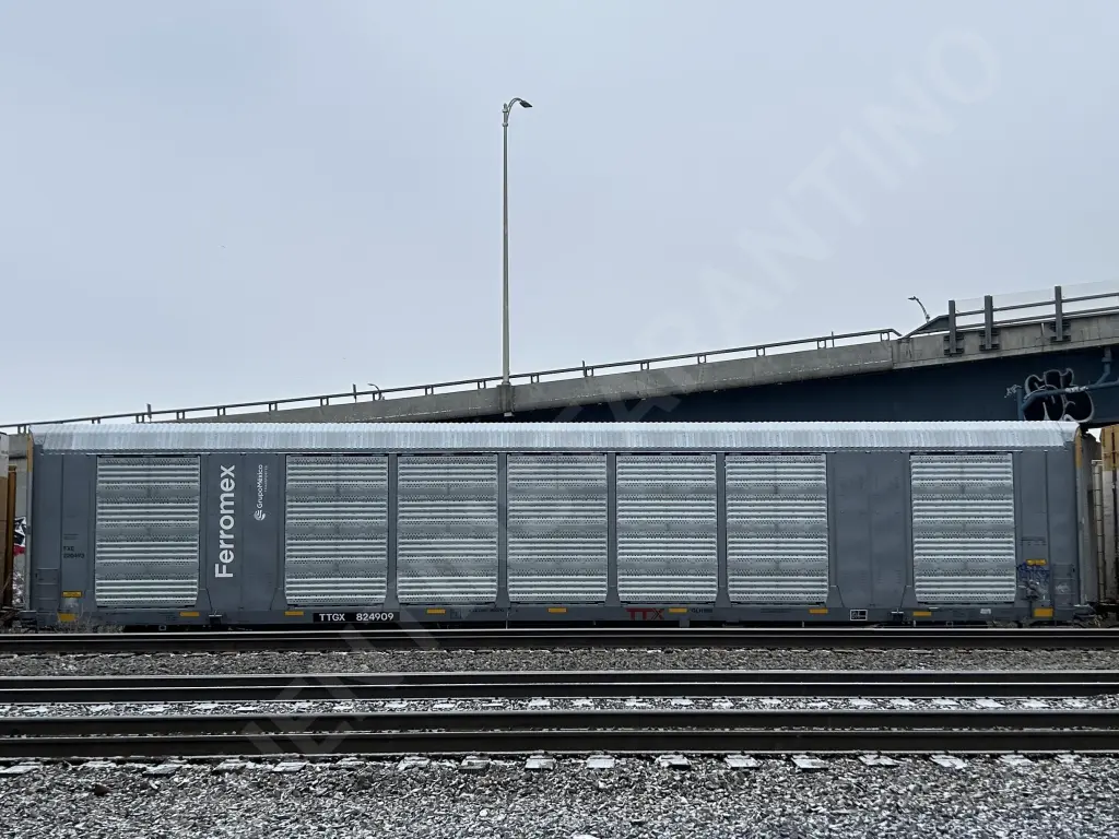 TTGX824909 - NORTH-AMERICA