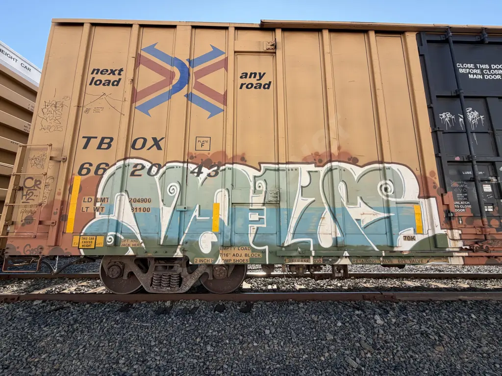TBOX662043 - NORTH-AMERICA