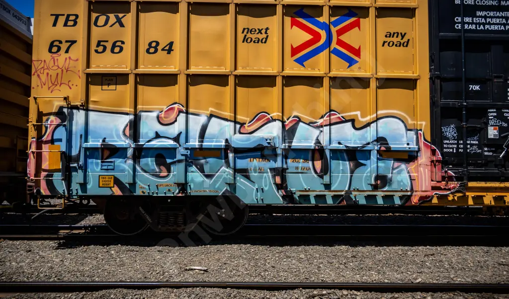 TBOX675684 - NORTH-AMERICA