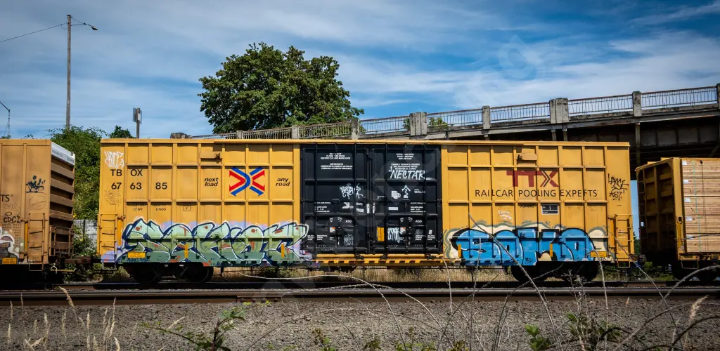 TBOX676385 - NORTH-AMERICA