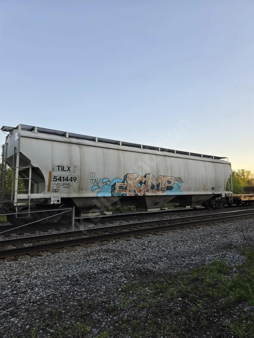 TILX541449 - CANADA