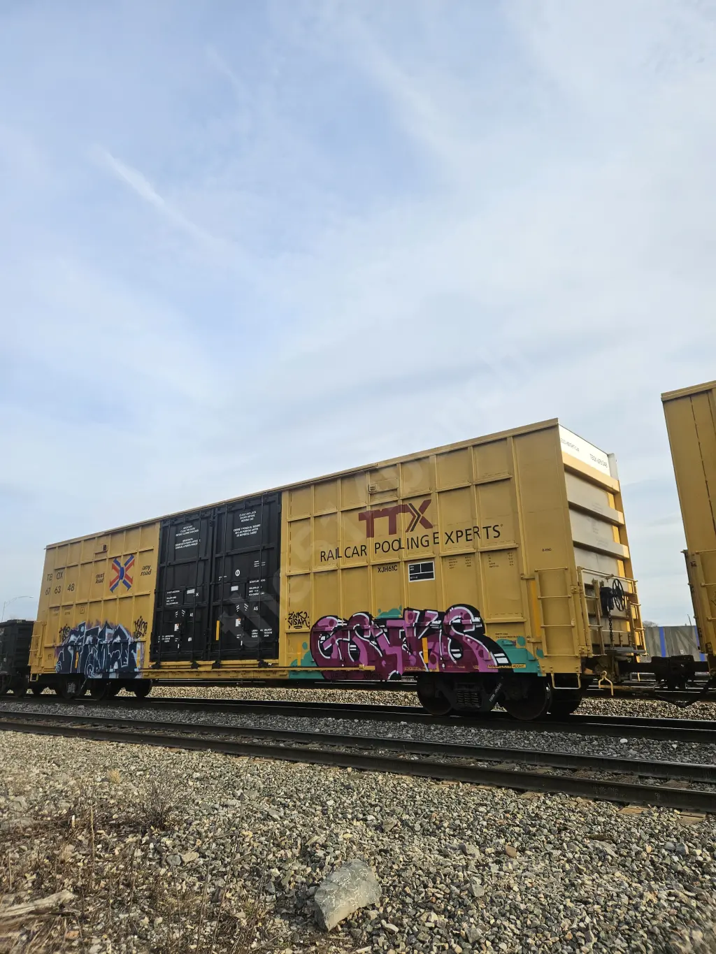 TBOX676348 - NORTH-AMERICA