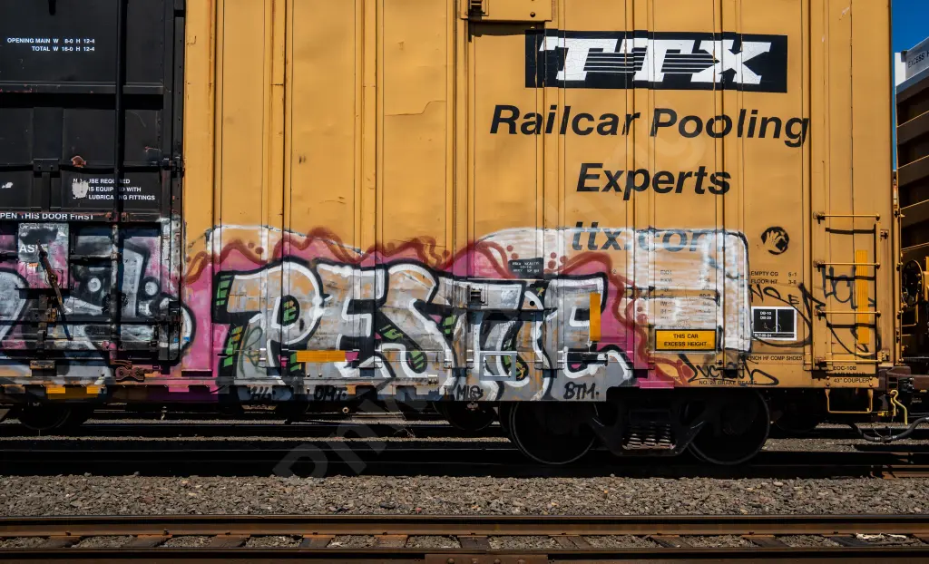TBOX671171 - NORTH-AMERICA