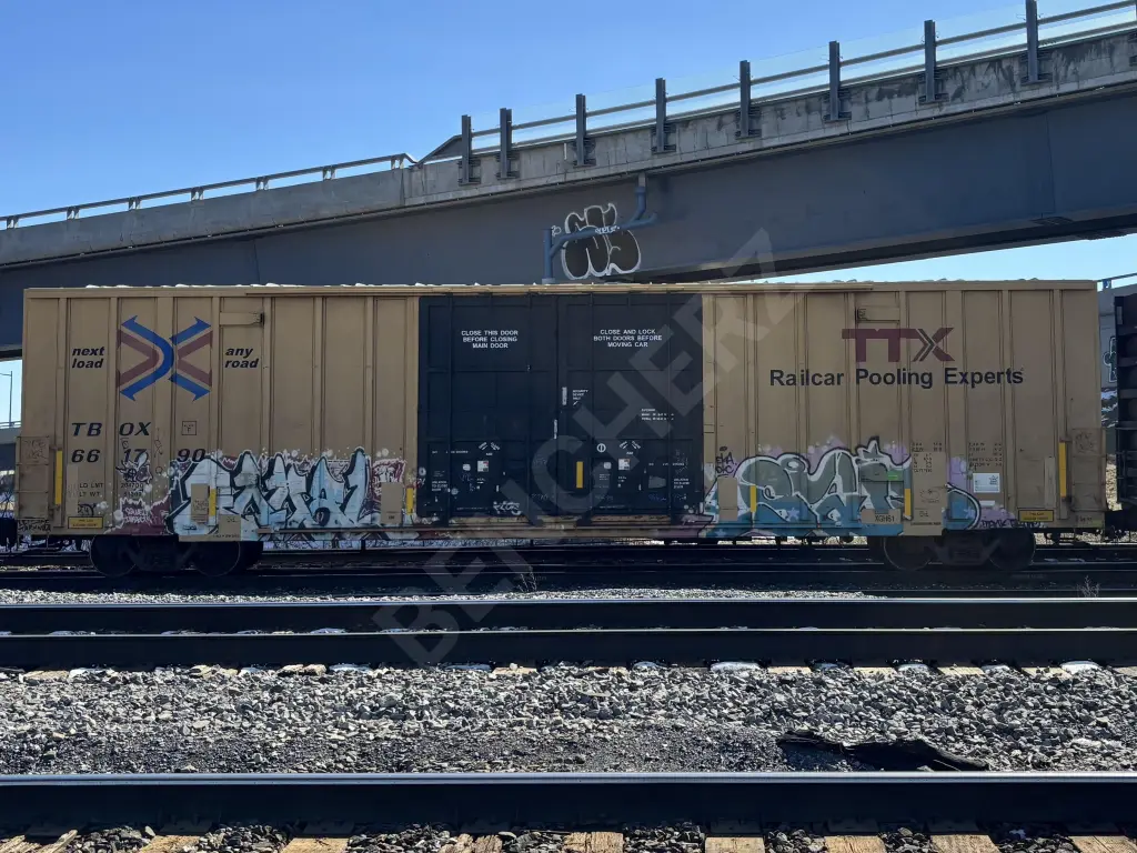 TBOX661790 - NORTH-AMERICA