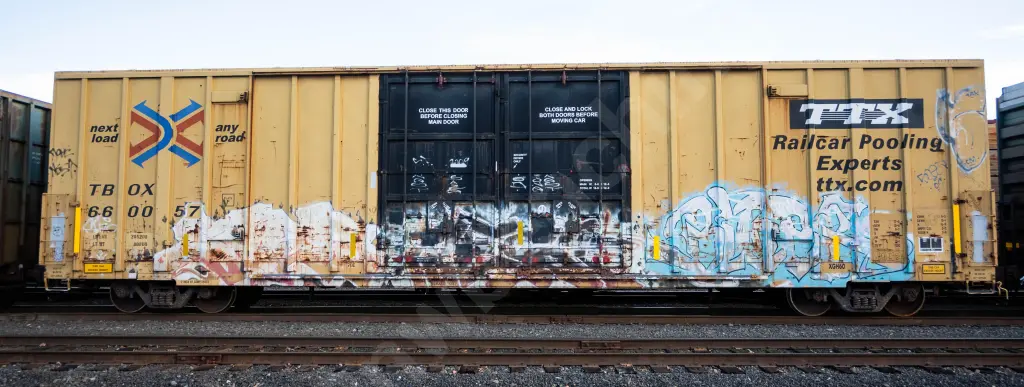 TBOX660057 - NORTH-AMERICA