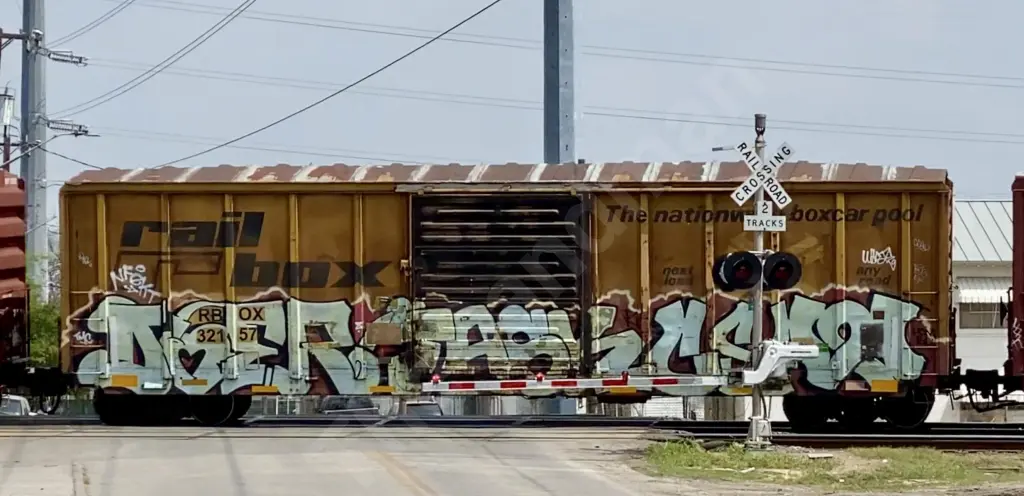 RBOX32157 - NORTH-AMERICA