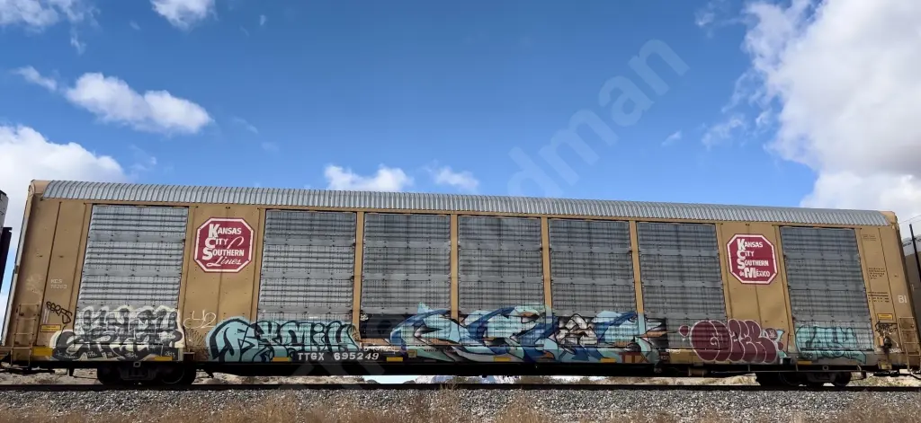 TTGX695249 - NORTH-AMERICA