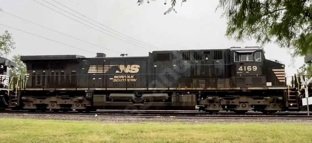 Train photo