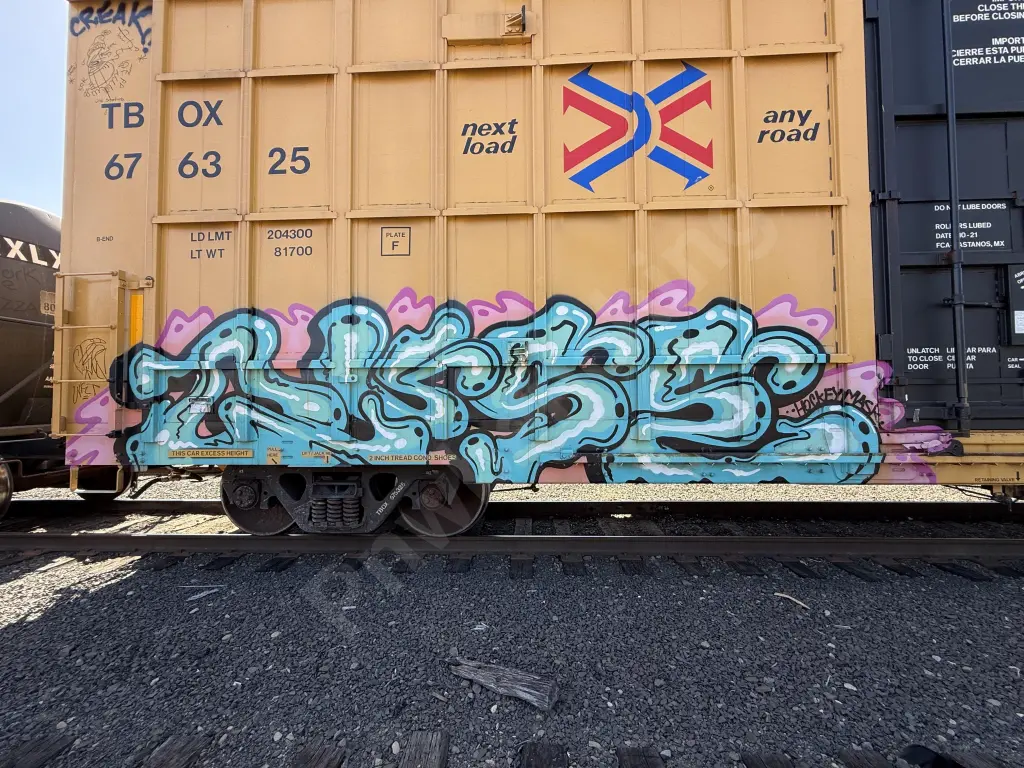 TBOX676325 - NORTH-AMERICA