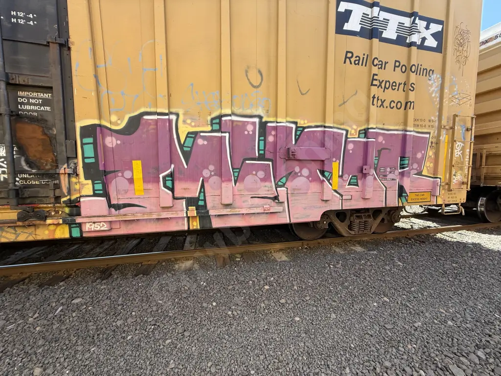 TBOX665643 - NORTH-AMERICA