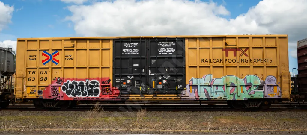 TBOX639848 - NORTH-AMERICA