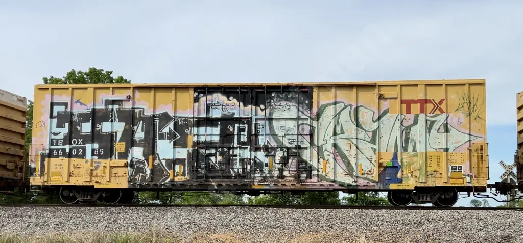 TBOX660285 - NORTH-AMERICA