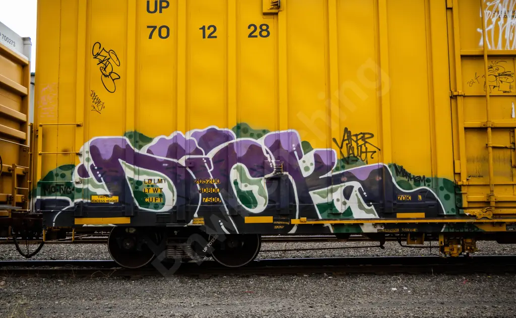 UP701228 - NORTH-AMERICA