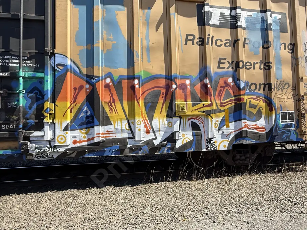 TBOX671287 - NORTH-AMERICA