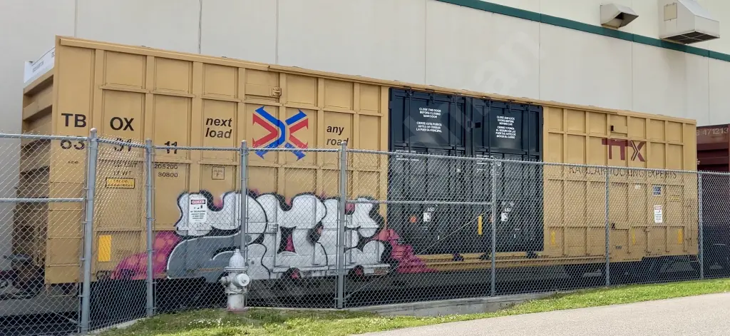 TBOX633111 - NORTH-AMERICA