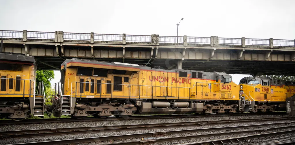 UP5463 - NORTH-AMERICA