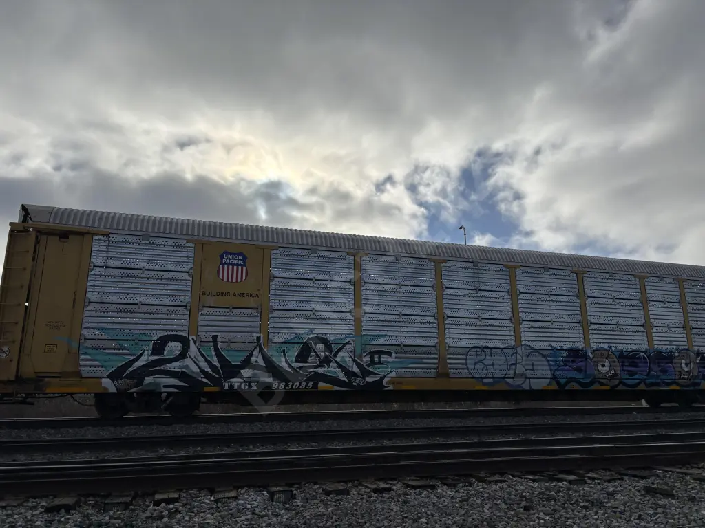 TTGX983085 - NORTH-AMERICA