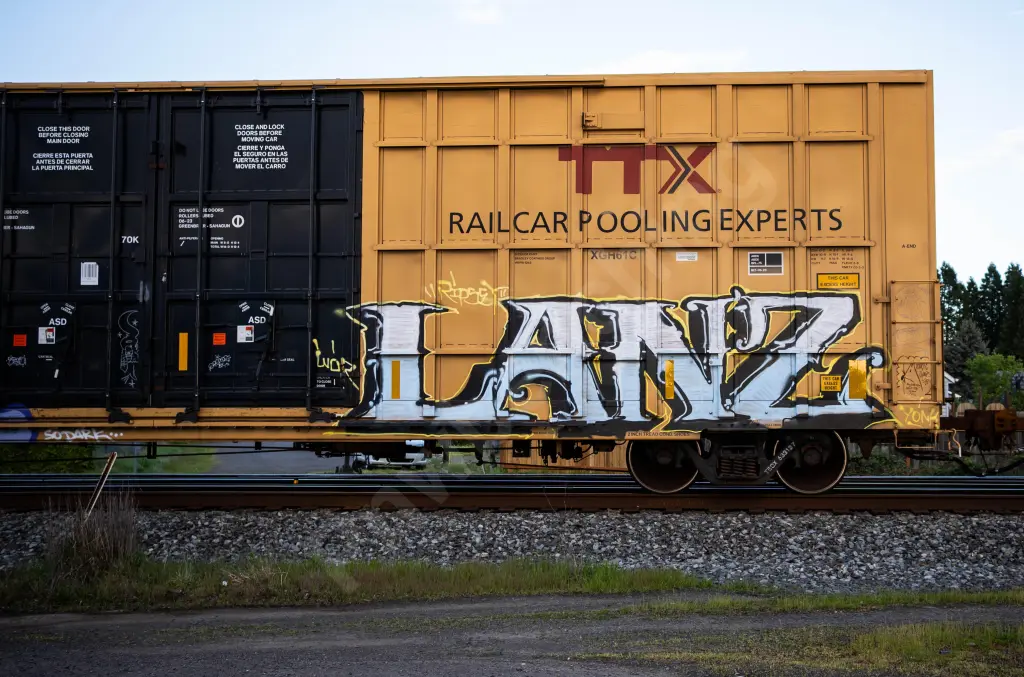 TBOX633127 - NORTH-AMERICA