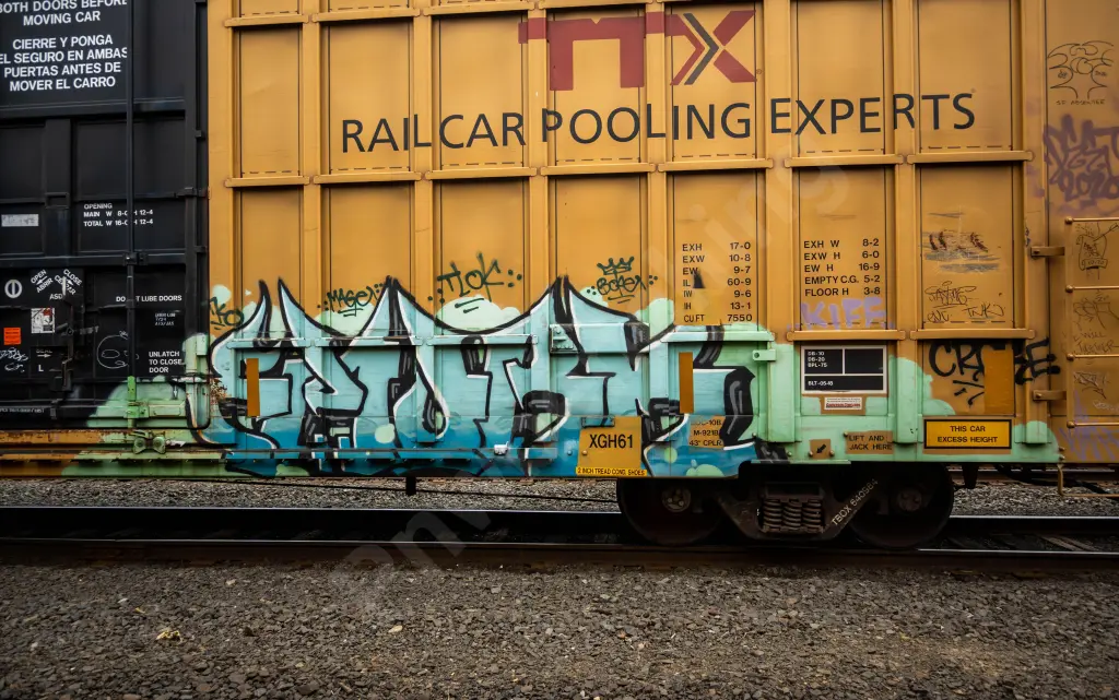 TBOX640984 - NORTH-AMERICA