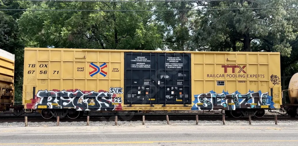 TBOX675671 - NORTH-AMERICA