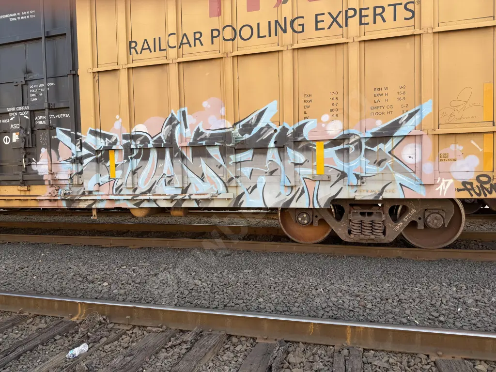 TBOX672148 - NORTH-AMERICA