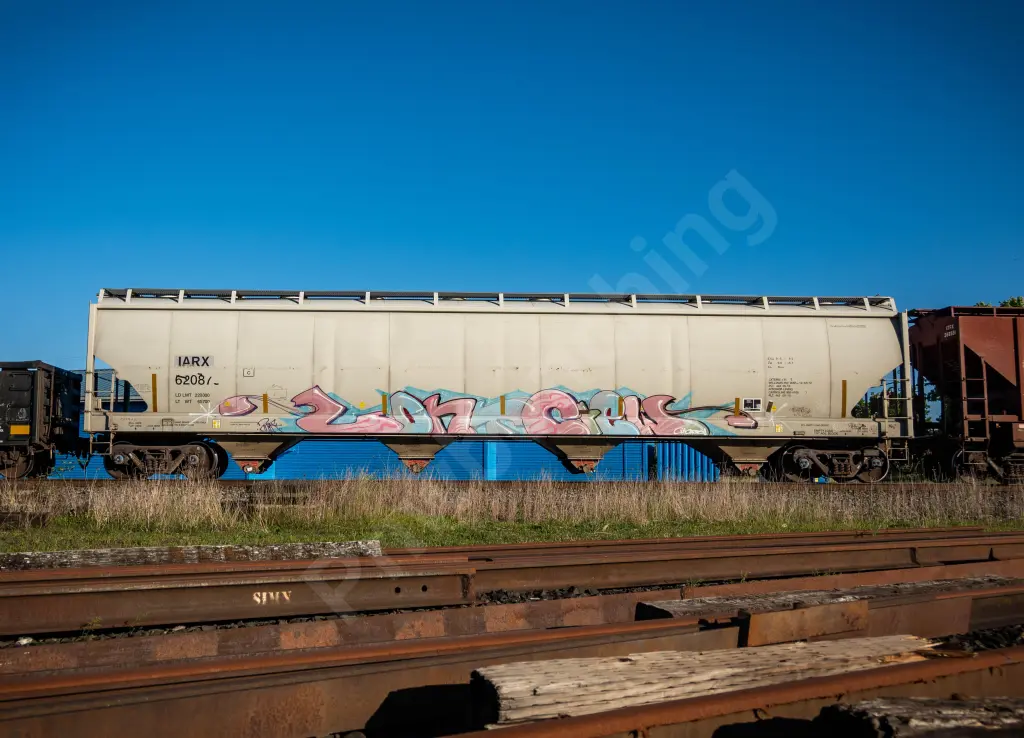IARX62087 - NORTH-AMERICA