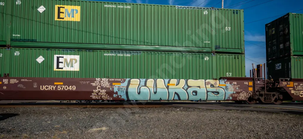 UCRY57049 - NORTH-AMERICA