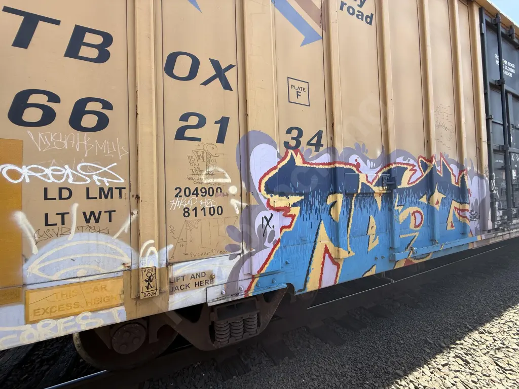 TBOX662134 - NORTH-AMERICA