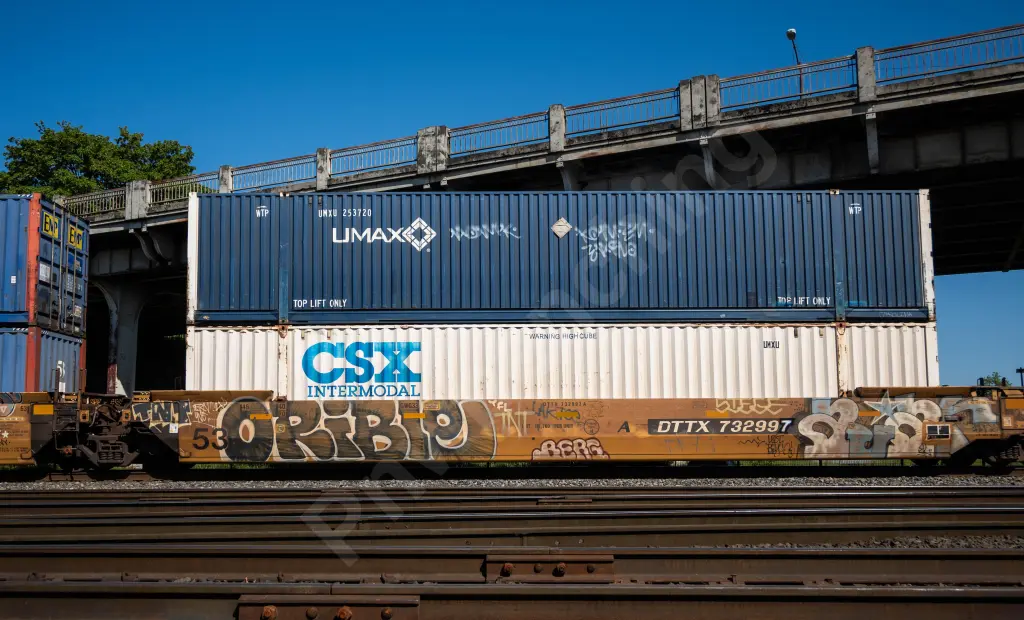 DTTX732997 - NORTH-AMERICA