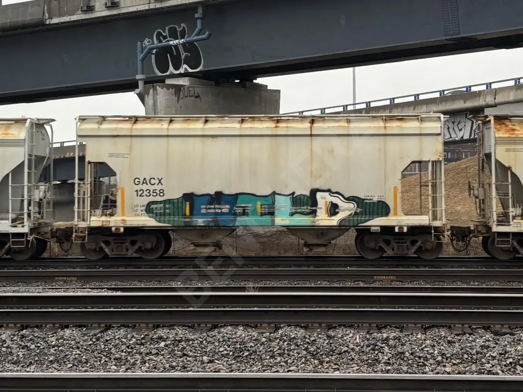 GACX12358 - NORTH-AMERICA