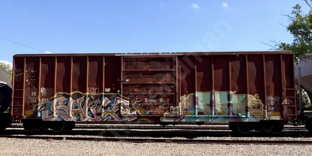 BKTY151095 - NORTH-AMERICA