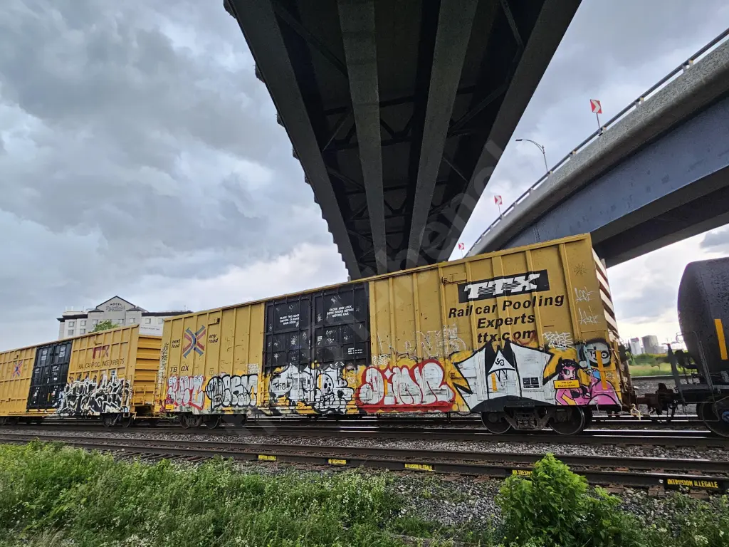 TBOX660864 - NORTH-AMERICA
