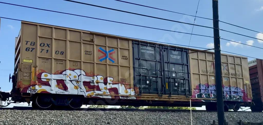 TBOX677108 - NORTH-AMERICA