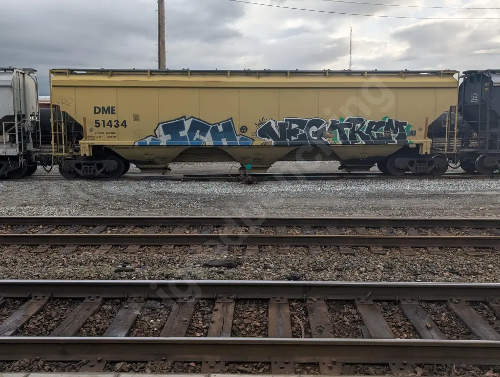 DME51434 - NORTH-AMERICA