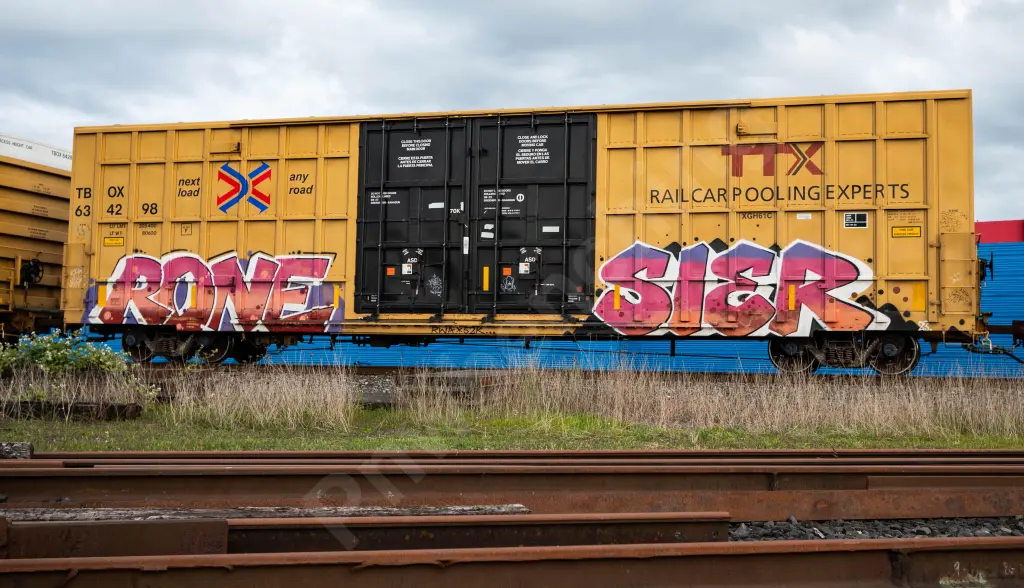TBOX634298 - NORTH-AMERICA